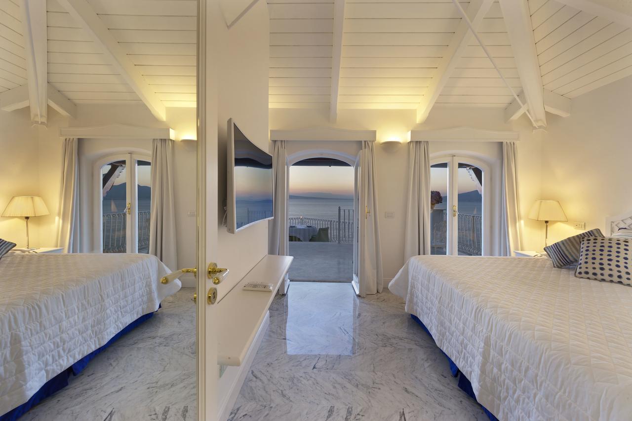 King Suite with Sea View