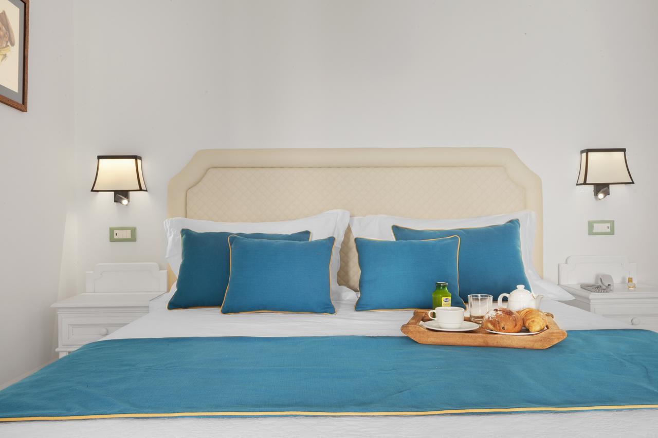 Deluxe Double Room with Bath