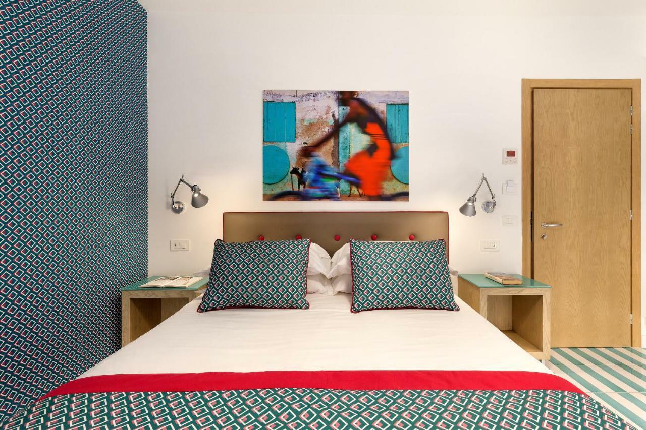 Double or Twin Room,780963192:JPEG