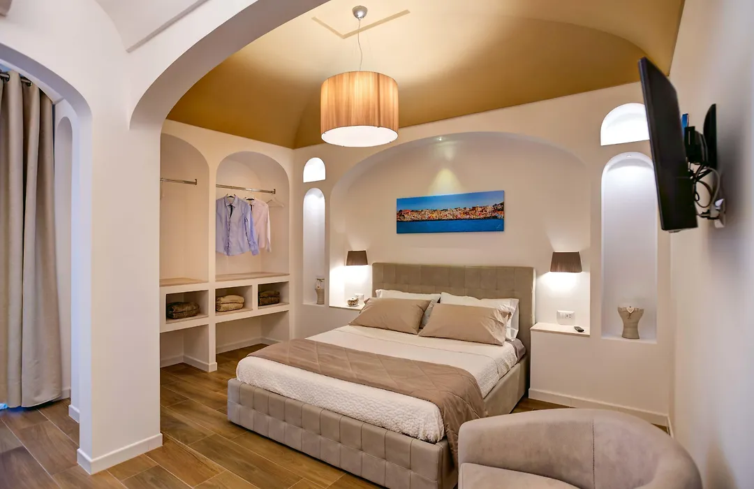 Cuore Di Sorrento Suites-1