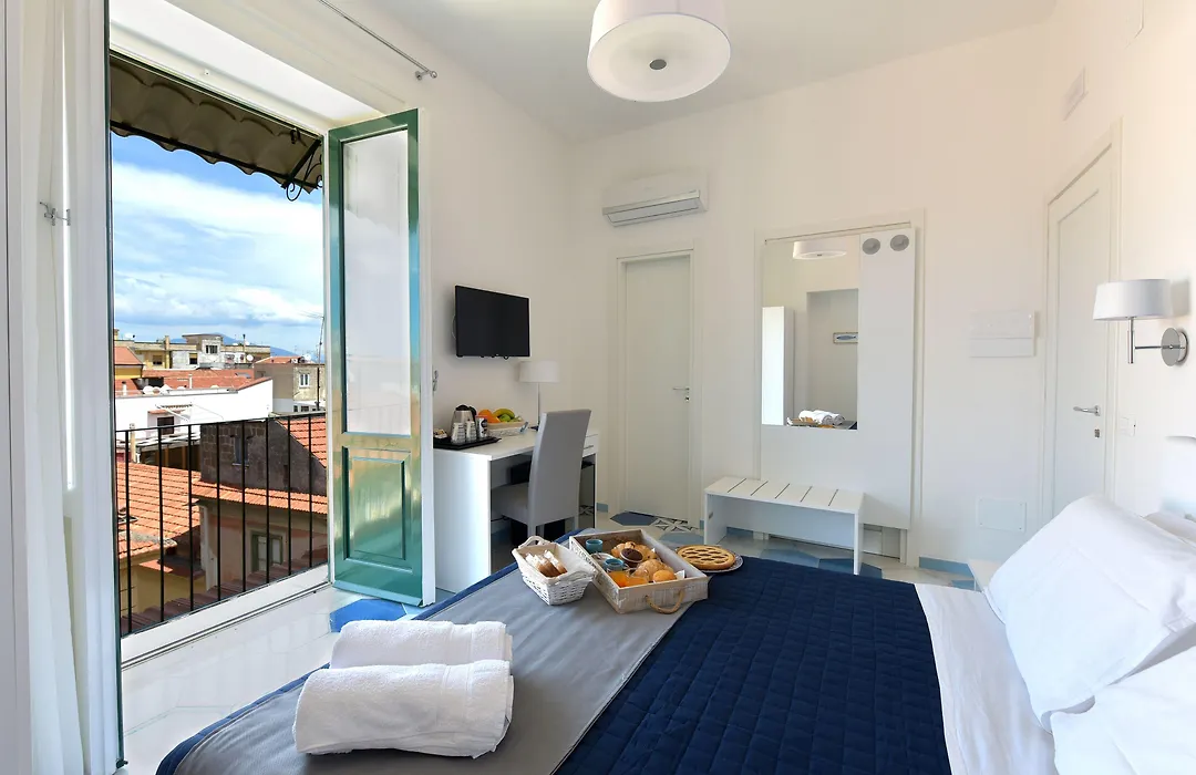 Caruso Suite-1