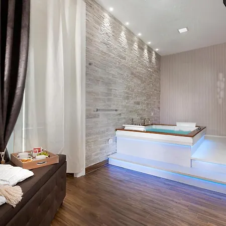 Emma Luxury Room-2