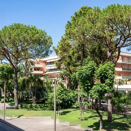 Sorrento B&D Rooms-2