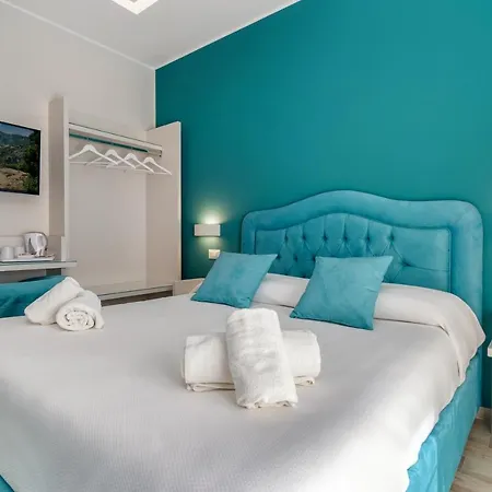 Tiffany Suites-3