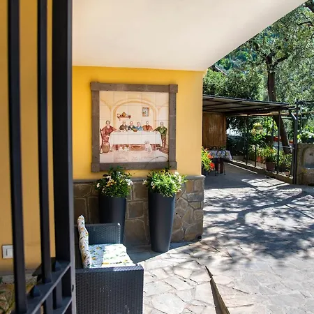 On' Michele Guest House-2