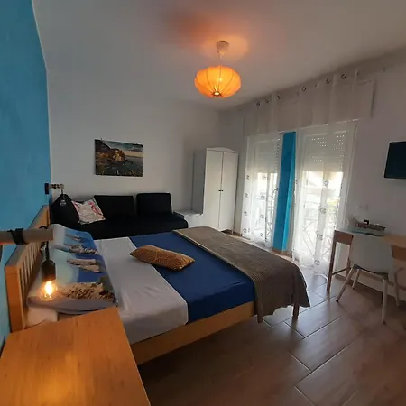 Ariel Rooms-2