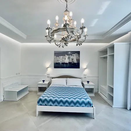 Palazzo Mauro Sorrento Luxury Rooms-2