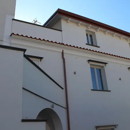 Villa Emanuel White-3