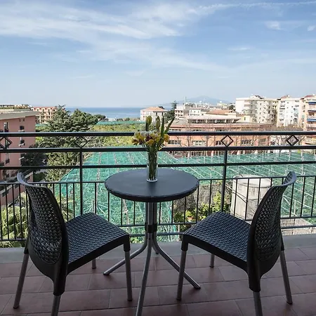 Sea Room Sorrento-3