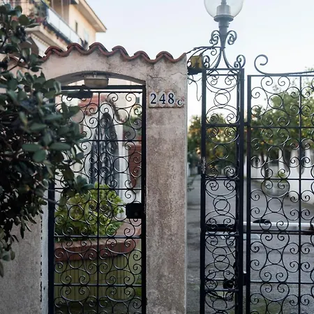 Les Chambres Sorrento-3